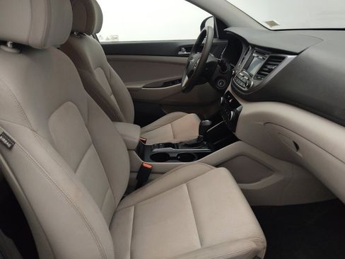Used 2016 Hyundai Tucson SE w/ Option Group 02 FWD image 21