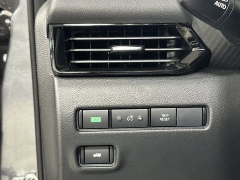 New 2025 Nissan Sentra SV w/ All-Weather Package image 14