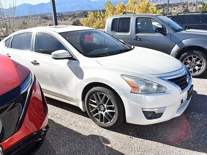 Used 2015 Nissan Altima 2.5 SL w/ Technology Package