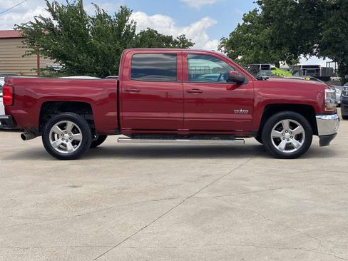 Used 2018 Chevrolet Silverado 1500 LT w/ Texas Edition RWD image 5