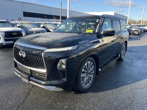 New 2026 INFINITI QX80 Luxe w/ Cargo Package image 7
