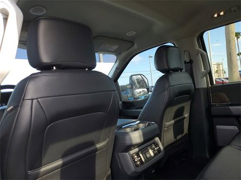 Used 2024 Ford F250 Lariat w/ Lariat Ultimate Package image 10