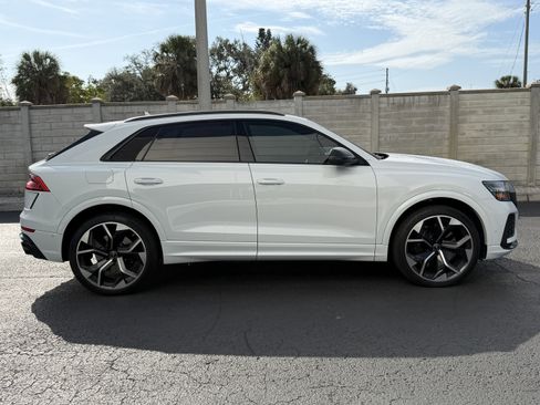 Used 2024 Audi RS Q8 image 7