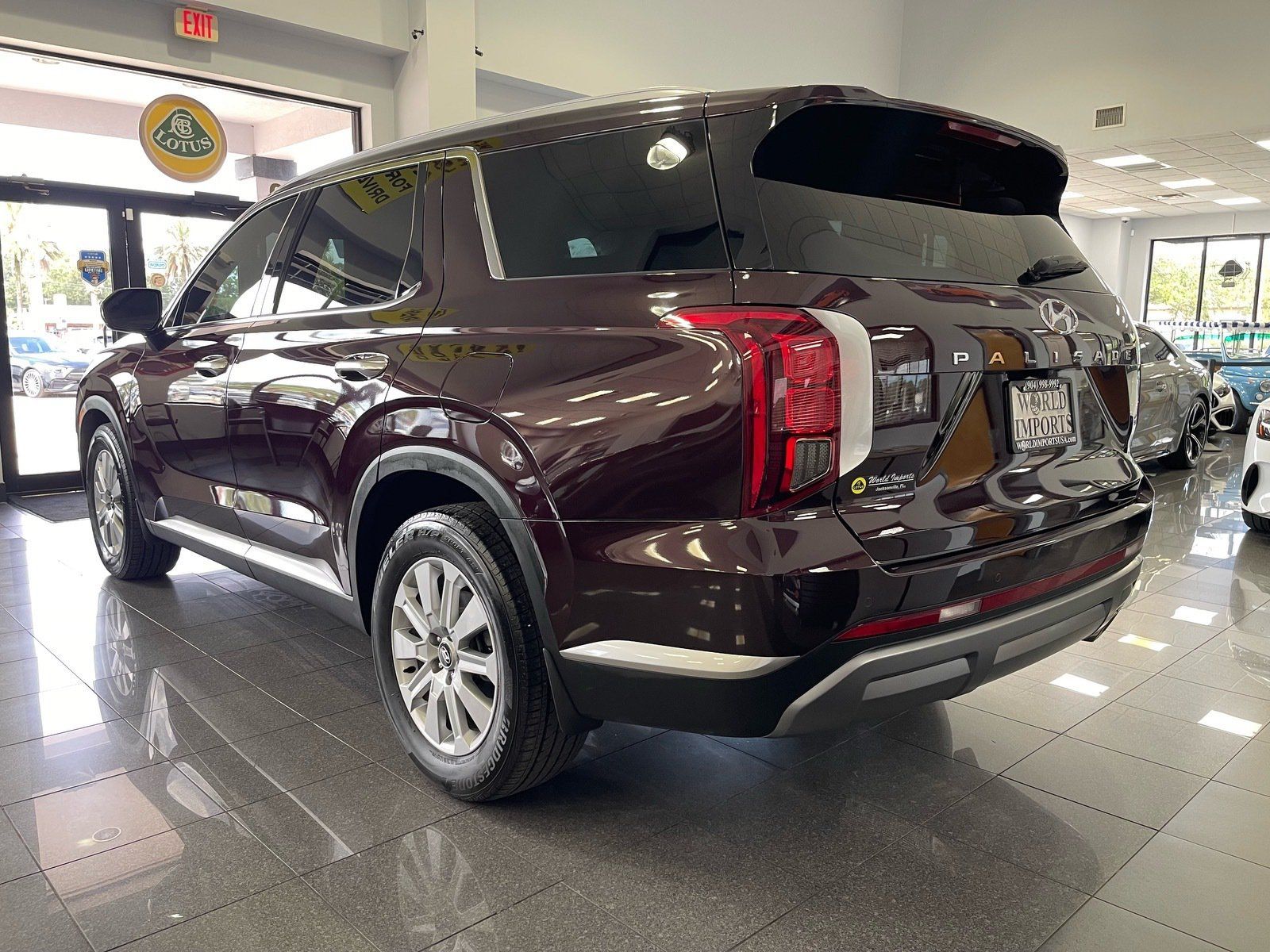 Used 2025 Hyundai Palisade SEL FWD image 3