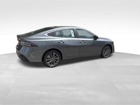 New 2026 Nissan Sentra SL w/ Floor Mat Package FWD image 4
