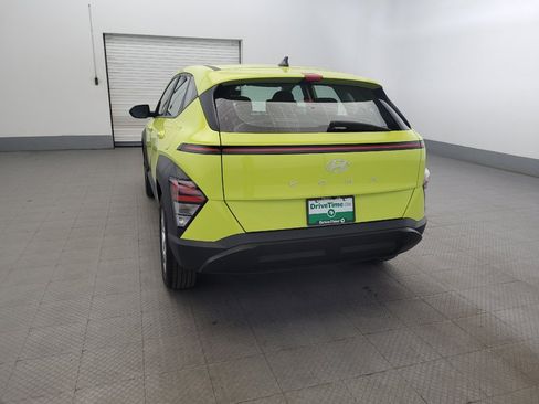 Used 2024 Hyundai Kona SE FWD image 6