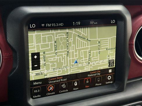 Used 2023 Jeep Wrangler Unlimited Rubicon 4xe image 21