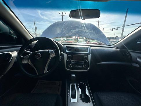 Used 2017 Nissan Altima 2.5 S w/ Power Driver Seat Package FWD image 20