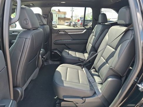 New 2026 GMC Acadia Elevation w/ Black Edition AWD/4WD image 11