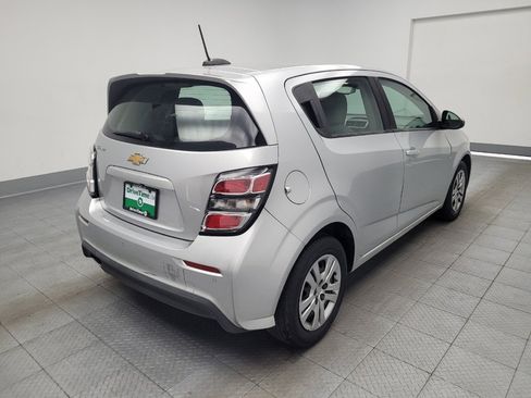 Used 2020 Chevrolet Sonic LT FWD image 9