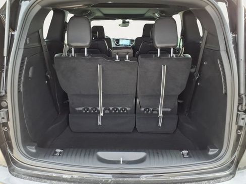 New 2026 Chrysler Pacifica Select w/ S Appearance Package AWD/4WD image 6