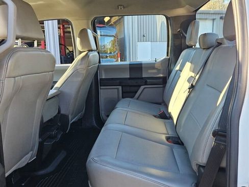 Used 2020 Ford F250 XL w/ Power Equipment Group image 7