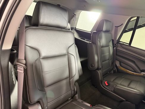 Used 2016 GMC Yukon Denali AWD/4WD image 24