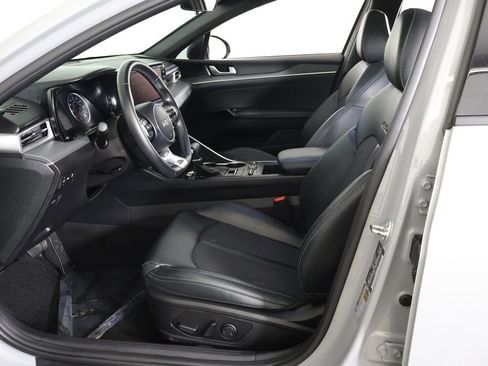 Used 2024 Kia K5 GT-Line image 32