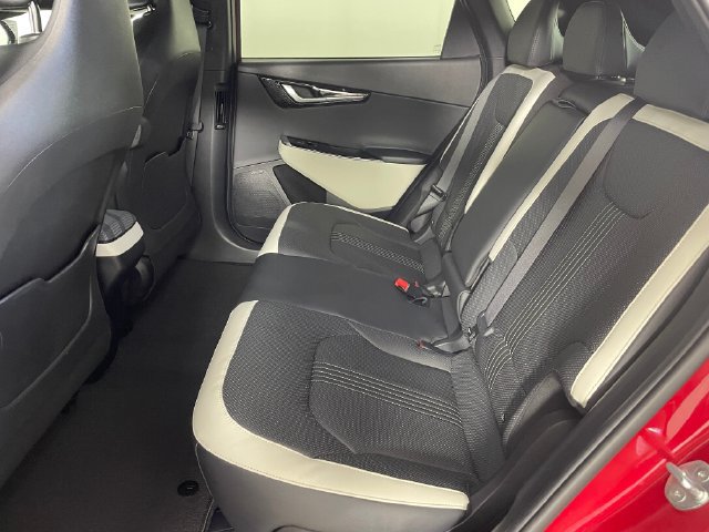 Certified 2024 Kia EV6 GT-Line AWD/4WD image 16