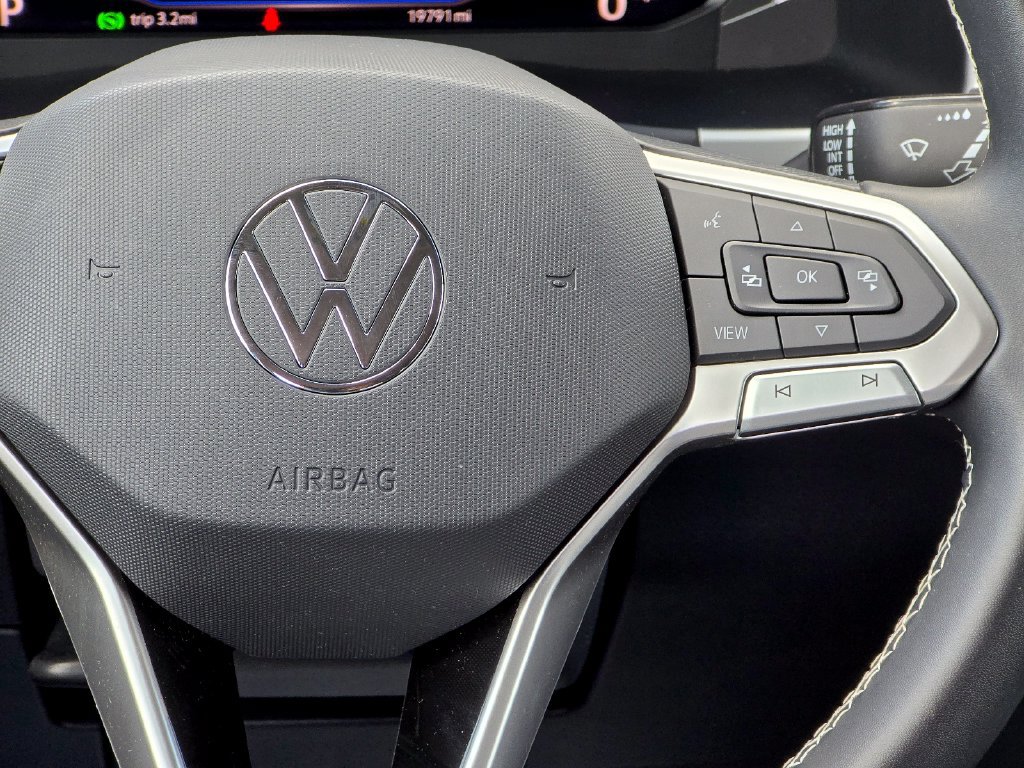 Used 2023 Volkswagen Atlas SE FWD image 15