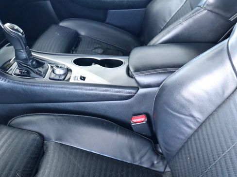 Used 2018 INFINITI Q50 Sport RWD image 17