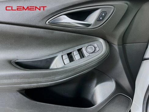Used 2024 Buick Encore GX Preferred FWD image 23