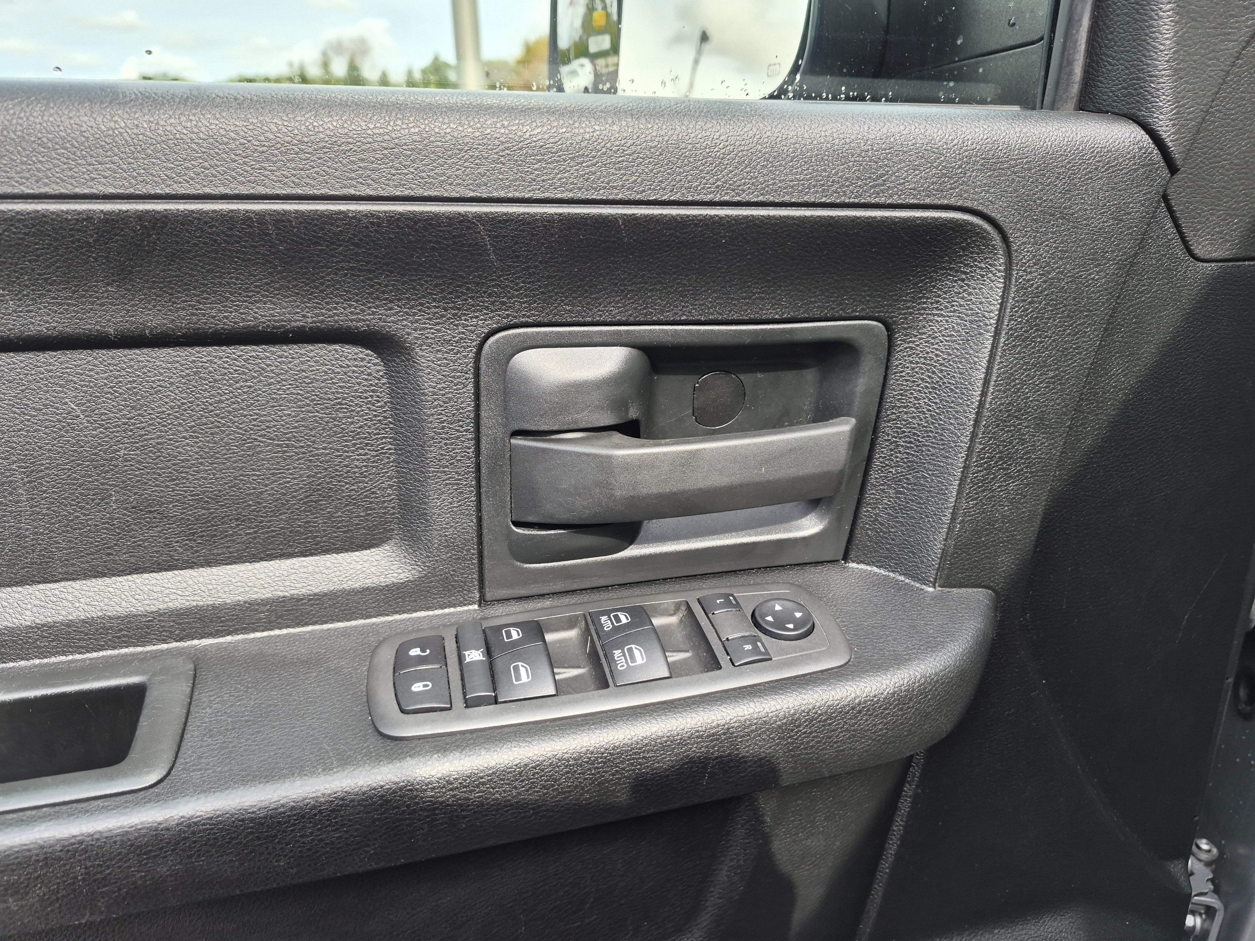 Used 2022 RAM 2500 Tradesman AWD/4WD image 16