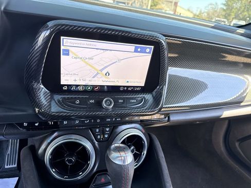 Used 2022 Chevrolet Camaro ZL1 image 21