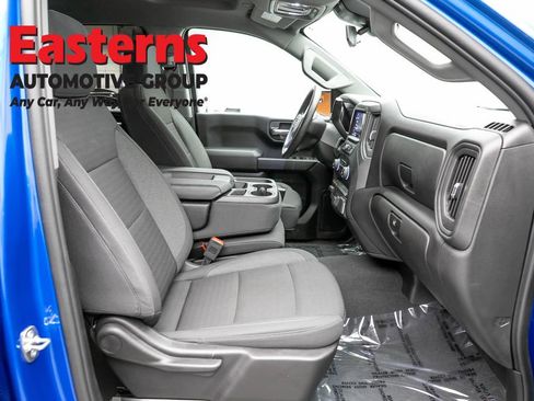 Used 2024 Chevrolet Silverado 1500 Custom w/ LPO, Dark Essentials Package AWD/4WD image 21