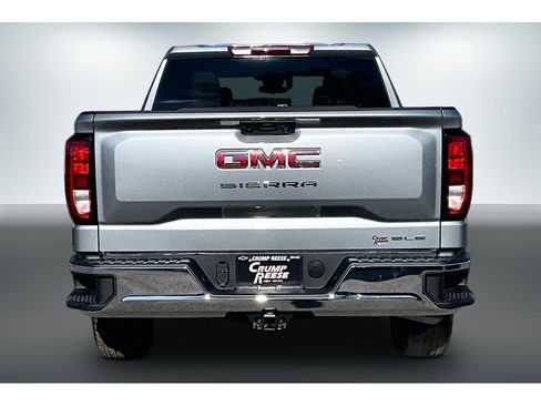New 2026 GMC Sierra 1500 SLE AWD/4WD image 4
