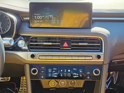 Certified 2025 Genesis G70 3.3T Advanced image 13