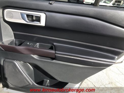 Used 2020 Ford Explorer ST image 20