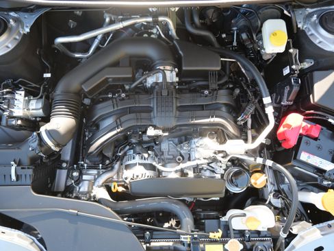 Certified 2026 Subaru Outback Premium AWD/4WD image 37