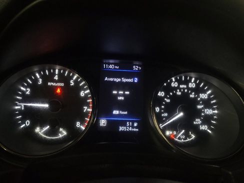 Used 2019 Nissan Rogue Sport S image 23