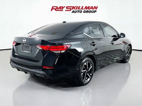 Used 2025 Nissan Sentra SV w/ All-Weather Package FWD image 7