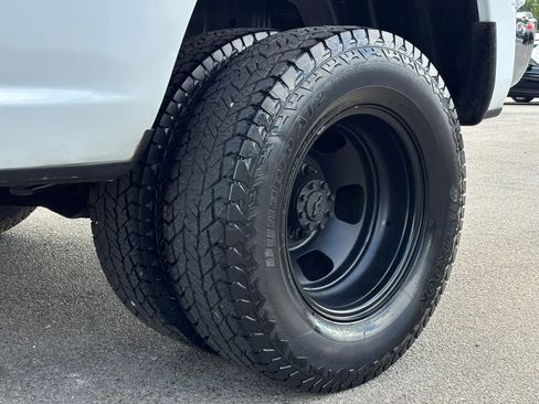 Used 2018 RAM 3500 Tradesman w/ Chrome Appearance Group AWD/4WD image 36