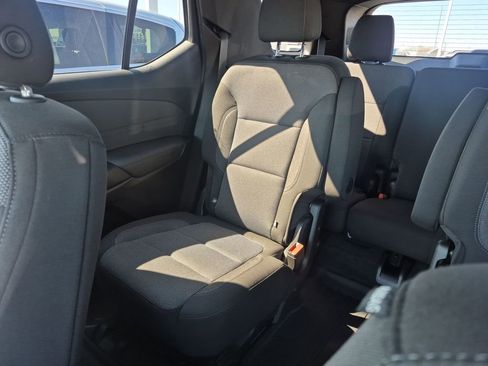 Certified 2023 Chevrolet Traverse LT image 11