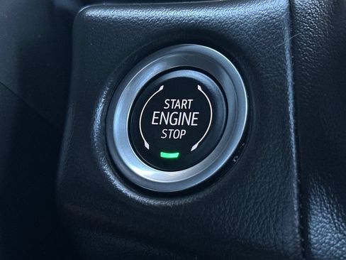 Used 2024 Chevrolet Tahoe Z71 AWD/4WD image 22