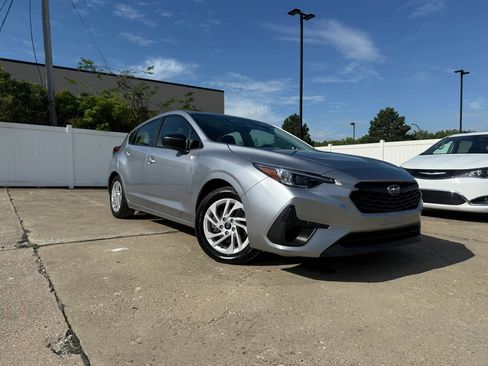 Used 2024 Subaru Impreza 2.0i AWD/4WD image 1