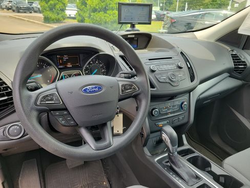 Used 2017 Ford Escape S FWD image 2