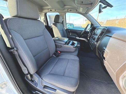 Used 2019 Chevrolet Silverado 1500 LT w/ All Star Edition image 25