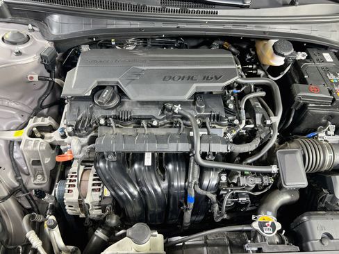 Used 2024 Hyundai Elantra SEL w/ Convenience Package FWD image 30