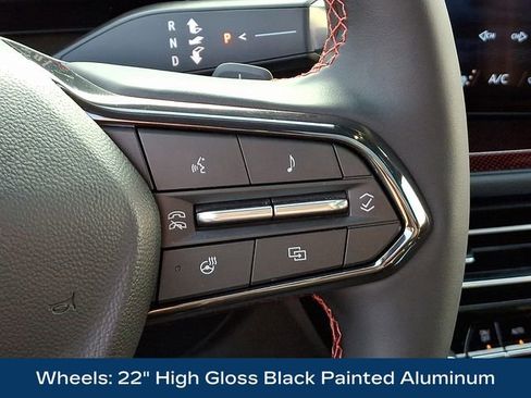 Used 2026 Chevrolet Traverse RS image 27