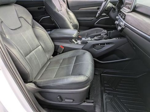 Used 2022 Kia Telluride EX w/ EX Premium Package image 42