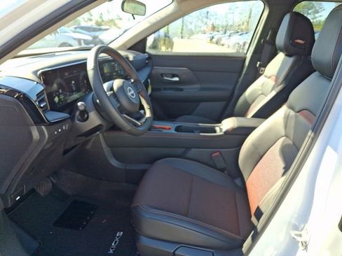 New 2026 Nissan Kicks SR w/ SR Premium Package image 11