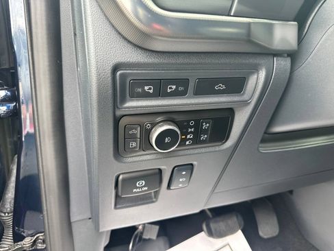 Used 2024 Ford F150 Lariat w/ Bed Utility Package AWD/4WD image 16