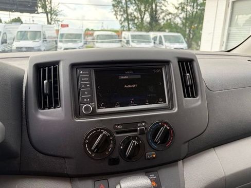 Used 2020 Nissan NV200 S FWD image 13