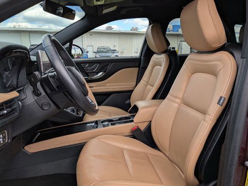 Used 2020 Lincoln Corsair Reserve AWD/4WD image 12