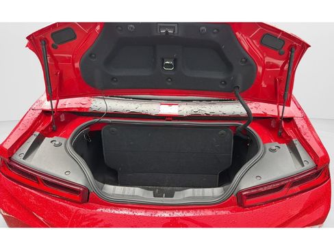 Used 2018 Chevrolet Camaro SS RWD image 41