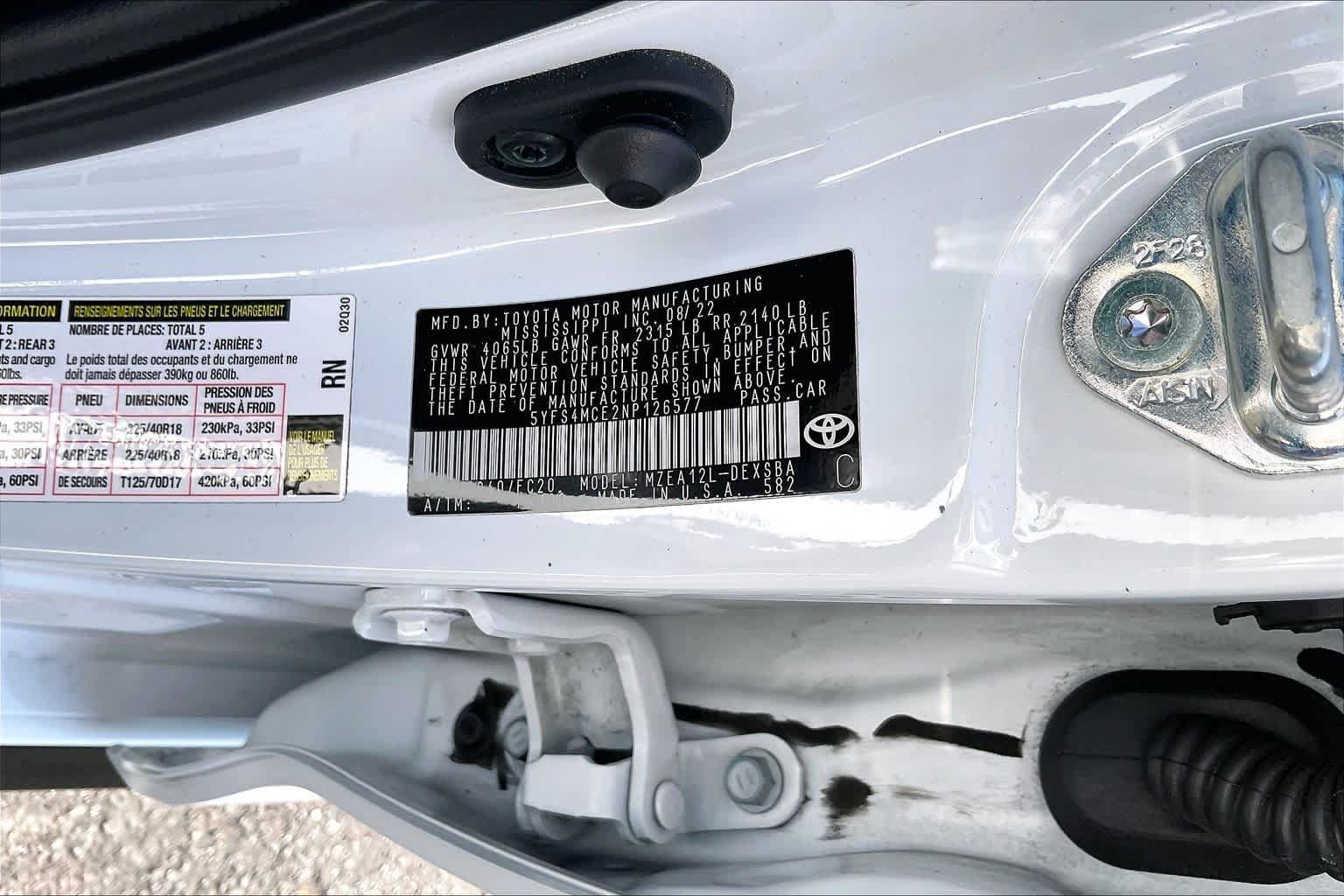Used 2022 Toyota Corolla SE w/ Carpet Mat Package (TMS) FWD image 35
