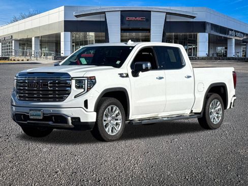 Used 2024 GMC Sierra 1500 Denali image 7