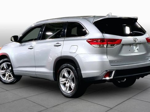 Used 2018 Toyota Highlander Limited AWD/4WD image 12