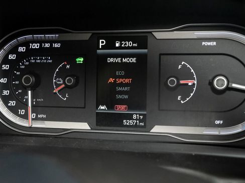 Used 2022 Hyundai Tucson Blue AWD/4WD image 16