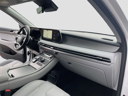 Used 2024 Hyundai Palisade SEL image 29